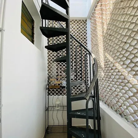Apartman Vear Hausing - Piramidi 17 *